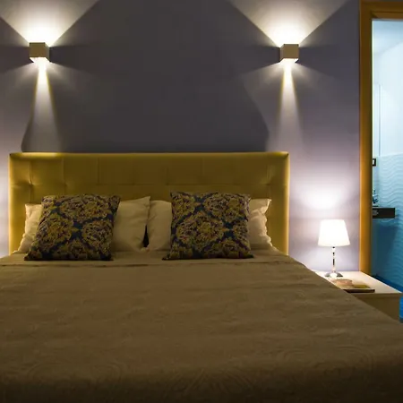 Terrazza Marconi 아파트 *